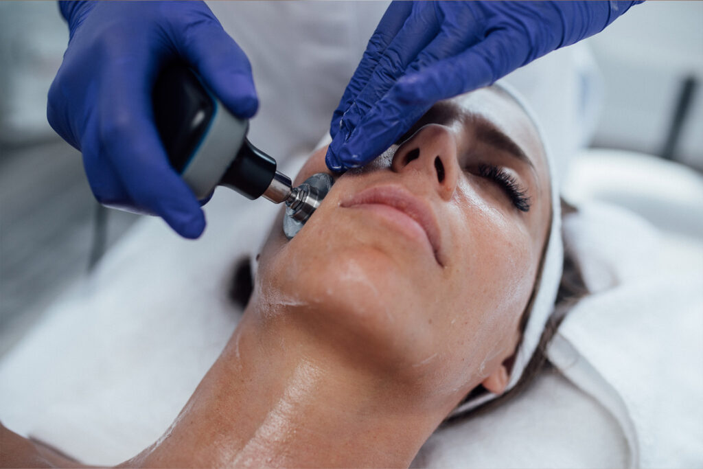 IDB Application Images EDNA PRO MAX Facial Rejuvenation 1 elektrostimulator