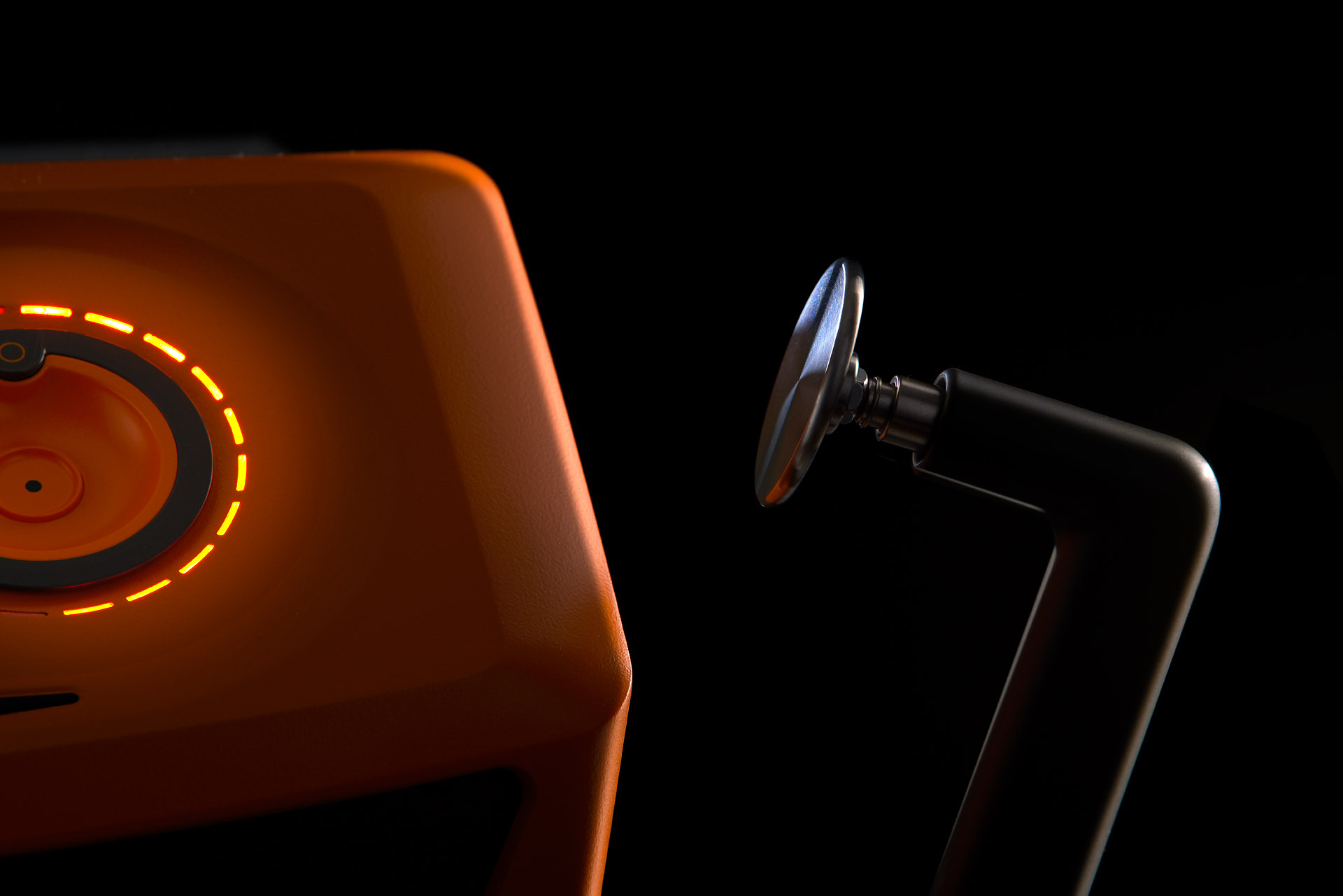 Activ AT7 Device Images 01 elektrostimulator